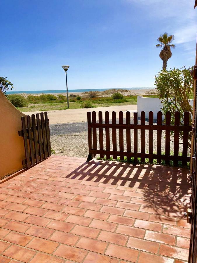 Barcaresa-Maisonnette Vue Mer Pieds Dans L'Eau Wifi Leucate Kültér fotó