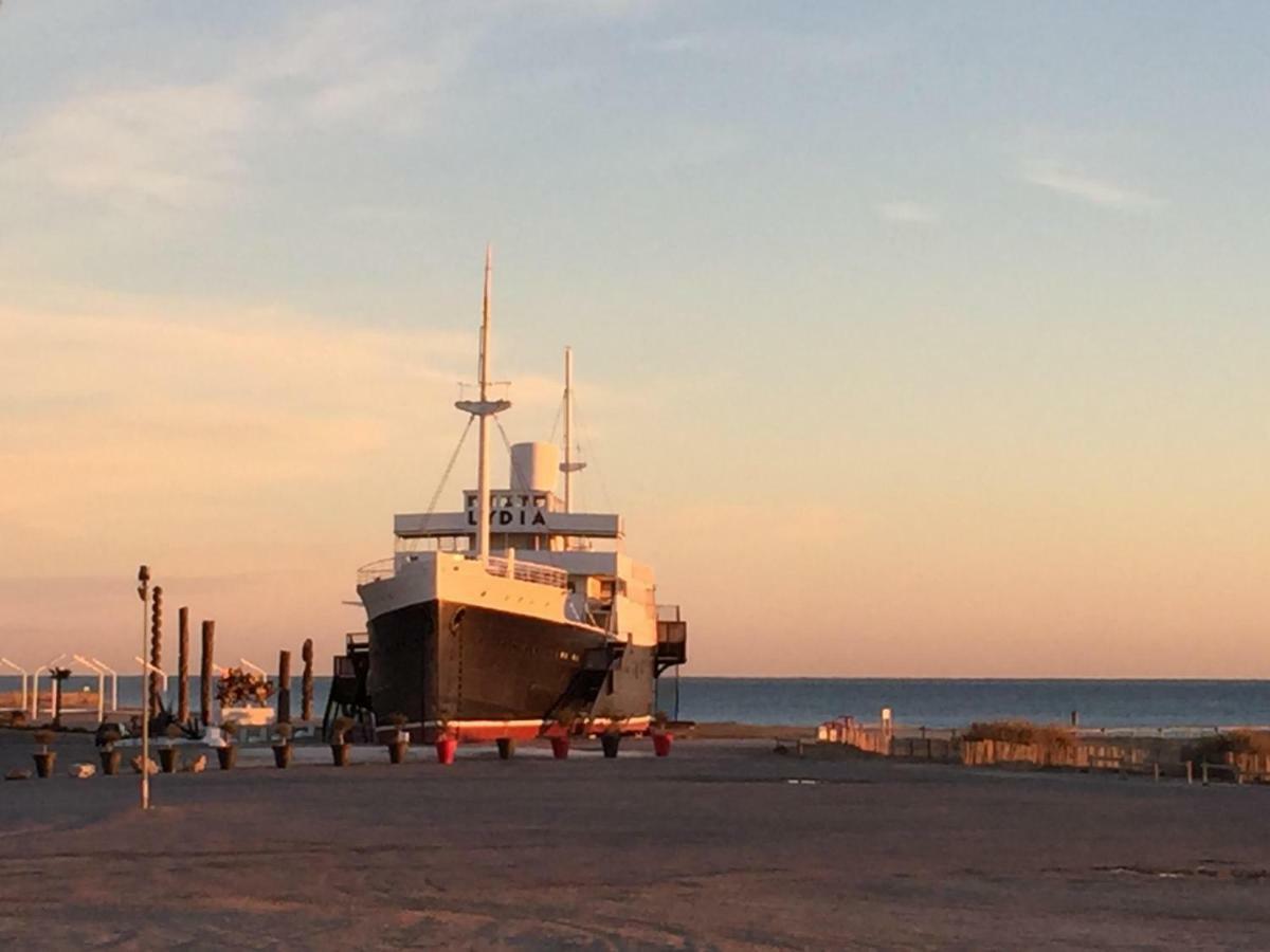 Barcaresa-Maisonnette Vue Mer Pieds Dans L'Eau Wifi Leucate Kültér fotó